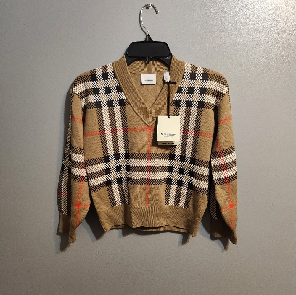 BURBERRY KIDS sweater sz 10 $510 - Picture 2 of 5